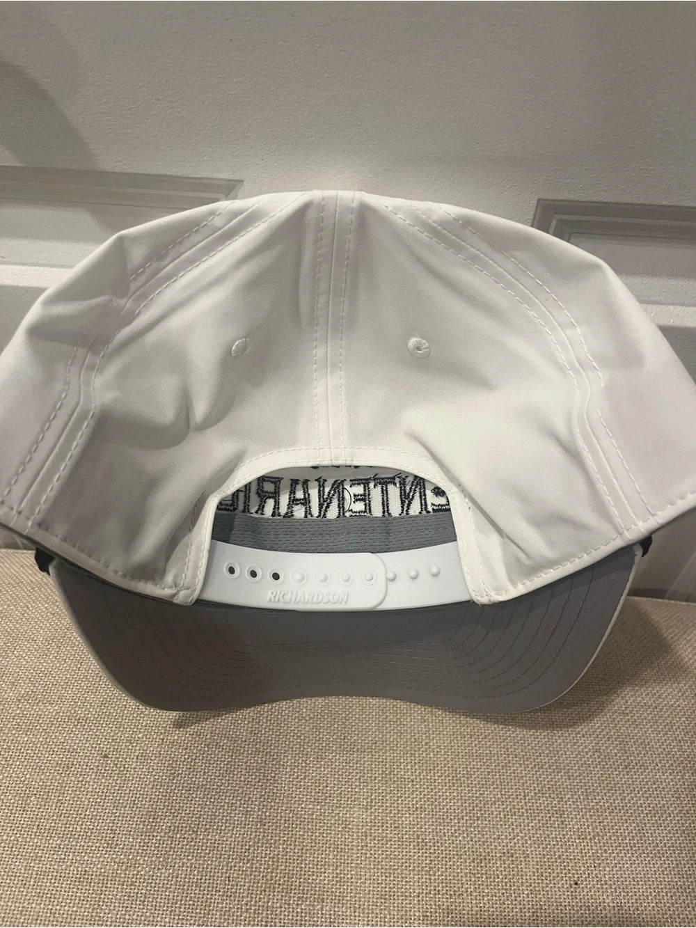 NEW MEN'S WHITE BASEBALL HAT- GRAN CENTENARIO TEQUILA- WHITE